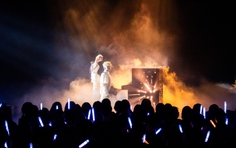 buitruonglinh "chạm" khán giả với màn solo piano tại Anh trai "Say Hi" 2025