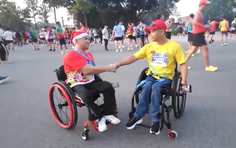 Nguồn cảm hứng từ 2 runner đặc biệt tại Giải việt dã HTV-Becamex