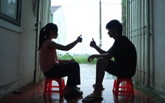 Quỳnh Chi trầm cảm vì mất cha, mẹ làm xa, anh trai khiếm khuyết - Mái ấm gia đình Việt