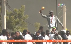 Cổ động viên Senagal ăn mừng chức Vô địch Cúp bóng đá Châu Phi