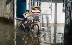 Đỉnh triều cường dâng 2,17 mét khiến nhà dân ở trung tâm TP. Đồng Nai nước ngập lênh láng