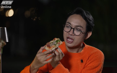 Pizza La Mã, T-bone nướng than chinh phục Kan Hy tại “Quán ăn hạnh phúc”