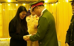 Thăm hỏi, động viên gia đình cán bộ CSGT hy sinh trong khi làm nhiệm vụ