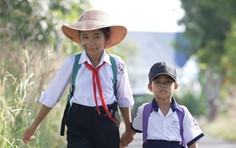 Người thân là động lực để bé Hương Liên nỗ lực vượt khó