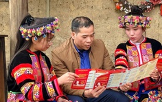 Bầu cử vui như Tết ở vùng cao