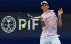 Vừa vô địch Indian Well, Sinner đánh tiếp giải Miami Open