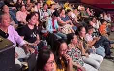 Vẫn luôn có khán giả yêu cải lương