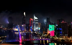 TP. Hồ Chí Minh: Cấm nhiều tuyến đường phục vụ bắn pháo hoa 30/4