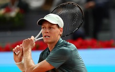 Vào bán kết Madrid Open, Jannik Sinner thiết lập cột mốc mới trong sự nghiệp
