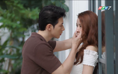 Mặt nạ hoàng kim: Gia Phúc giằng xé trong sự thờ ơ của chính mình