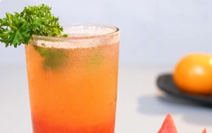 Bếp nhà mình - Nước ép táo dưa hấu