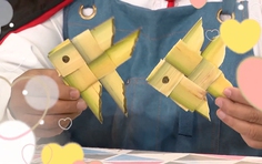 Xếp con cá bằng lá dừa