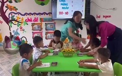 Tạm đình chỉ giảng dạy 2 giáo viên mầm non có hành vi đánh trẻ