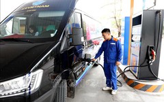 Bộ Tài chính đề xuất giảm 1.000 đồng/lít thuế môi trường với xăng