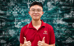 Thủ khoa lớp 10 TP. Hồ Chí Minh là học sinh trường tư, đậu cùng lúc chuyên Trần Đại Nghĩa và phổ thông Năng khiếu