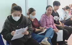 Tăng tuyển dụng, doanh nghiệp vẫn khó tìm lao động