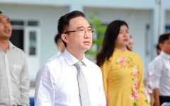Phó Bí thư Thành ủy TP. Hồ Chí Minh Đặng Minh Thông dự khai giảng năm học 2026-2027 tại Trường THPT Võ Nguyên Giáp, phường Phú Mỹ