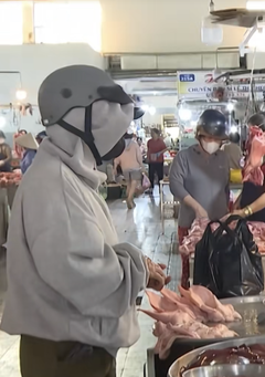 Giá hàng hóa tăng, dù giá xăng dầu đã hạ nhiệt