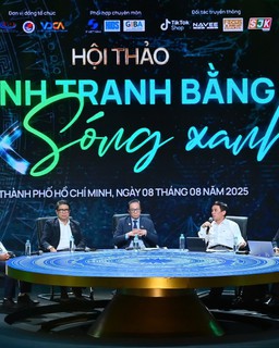 Phiên hội thảo Cạnh Tranh bằng Sóng xanh