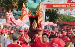 Rộn ràng Lễ rước kiệu Bà Thiên Hậu