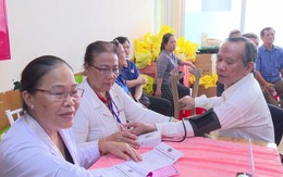 Ban liên lạc Cựu chiến binh Trung đoàn Đặc công 117 khám bệnh cho cựu chiến binh