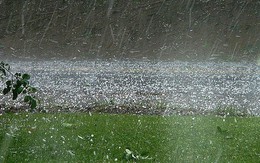 Mưa lớn diện rộng ở khu vực từ Nam Quảng Trị đến Quảng Ngãi, nguy cơ lũ quét và sạt lở đất