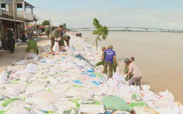 Đà Nẵng: Căng mình chống sạt lở bờ kè An Lương