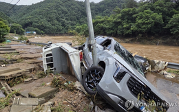Hong Kong, Trung Quốc nâng cảnh báo lên mức cao nhất đối với bão Wipha