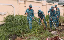 Phường Bảy Hiền ra quân dọn dẹp vệ sinh môi trường
