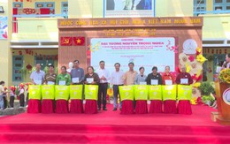 Trao 500 phần quà Tết cho hộ khó khăn tại phường Cát Lái