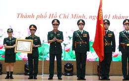 Báo Quân khu 7 đón nhận Huân chương Bảo vệ Tổ quốc hạng Ba