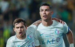 Ronaldo tỏa sáng trong trận đấu thứ 1.200, giúp Al Nassr níu kéo hy vọng vô địch