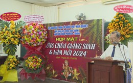 Quận 1 họp mặt chức sắc, chức việc các tôn giáo mừng Giáng sinh 2023