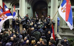 Serbia: Biểu tình bạo động phản đối kết quả bầu cử quốc hội
