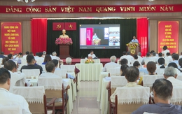 Chủ tịch UBND TP.HCM Phan Văn Mãi tiếp xúc cử tri Quận 4, Quận 7 và huyện Nhà Bè