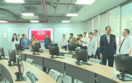 Trường Đại học Văn Lang khánh thành Trung tâm Mô phỏng Ngân hàng - Chứng khoán