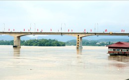 Lũ trên sông Lô, sông Cầu, sông Thương vẫn duy trì ở mức nguy hiểm