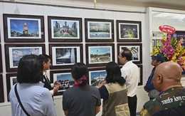 Triển lãm ảnh thời sự nghệ thuật "Tuổi trẻ với Trường Sa"