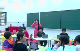 Từ bảng đen đến màn hình số: Hành trình đổi mới trong trường học