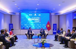 Việt Nam củng cố quan hệ đối tác chiến lược trong khuôn khổ Diễn đàn Kinh tế mùa Thu 2025