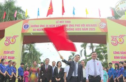 Lễ mít tinh cấp quốc gia hưởng ứng 35 năm Việt Nam ứng phó HIV/AIDS