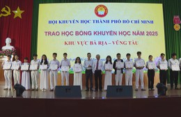 TP. Hồ Chí Minh: Trao 500 suất học bổng khuyến học trị giá 1,5 tỷ đồng