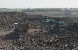 Tăng ca, tăng kíp đảm bảo nguồn cung đá cho các dự án trọng điểm