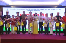 TP. Hồ Chí Minh trao tặng quà tới 130 đại biểu là người có công tiêu biểu