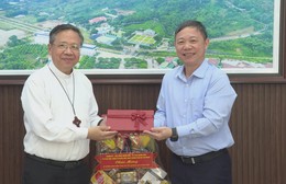 Lãnh đạo TP. Hồ Chí Minh thăm, chúc mừng Giáng sinh các cơ sở tôn giáo