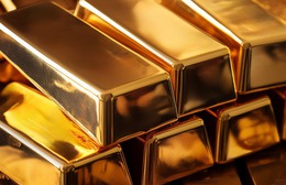 Thị trường ngày 12/1/2026: Giá vàng được Phố Wall đồng thuận về triển vọng tăng, xăng dầu duy trì xu hướng tăng