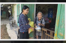 Nữ Bí thư chi bộ khu phố hết mình vì các hoạt động thiện nguyện