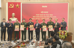 Thời sự HTV ngày 28/1/2026 | Trao gần 40.000 tờ Báo Xuân Nhân Dân tặng cán bộ, chiến sĩ biên giới và hải đảo