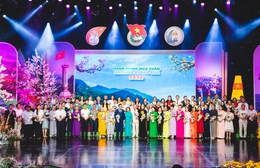 Quỹ Học bổng "Vừ A Dính": Viết tiếp ước mơ cho các trẻ em vùng cao