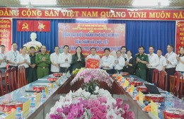Lãnh đạo TP. Hồ Chí Minh thăm, chúc Tết hộ khó khăn và các đơn vị phía Bắc Thành phố